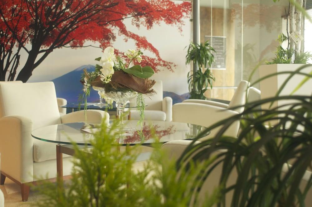Hotel Gran 4*